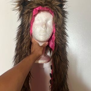 COPY - Neiman Marcus Skaist Taylor Wolf Animal Faux Fur Hood cap Hat Scarf head…